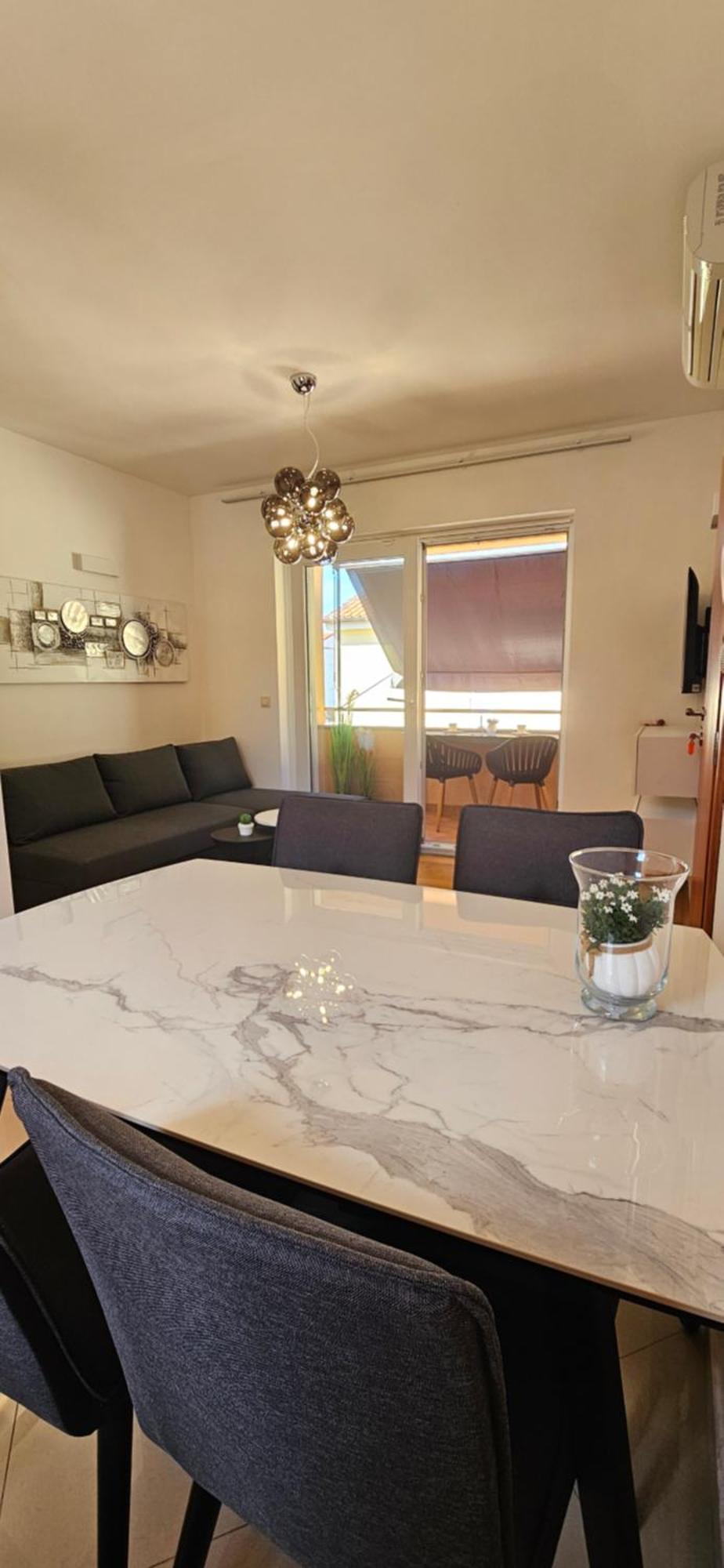 Apartment Rose Malinska Luaran gambar